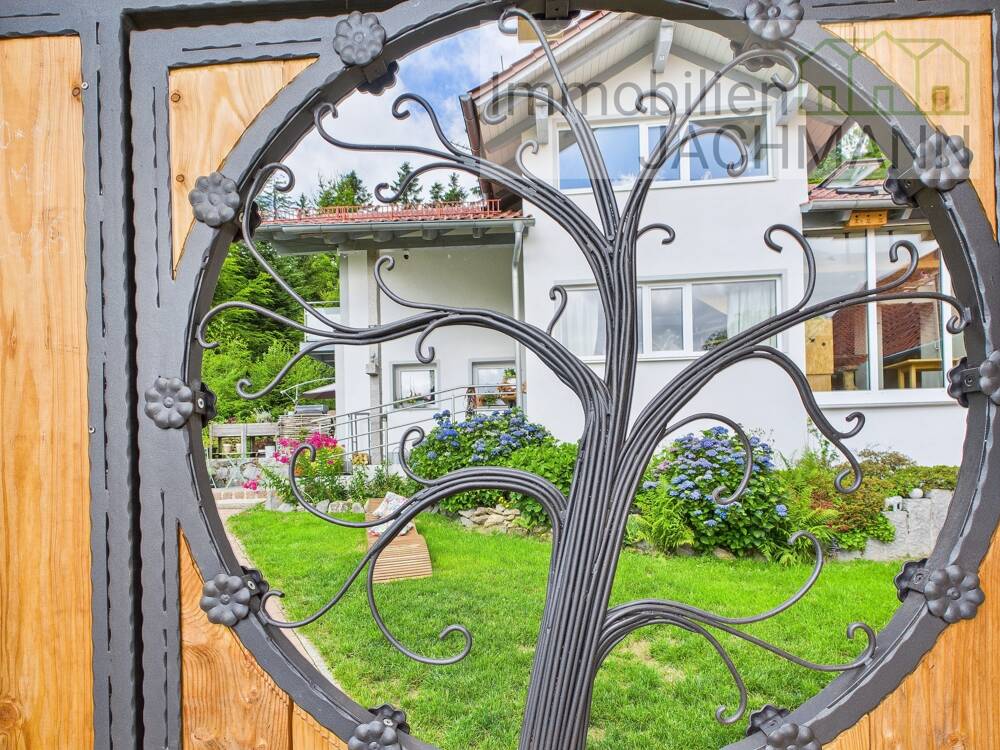 Thumbnail-Anwesen in Alleinlage mit Wald und Streuobstwiese in Top-Zustand - Ohne zusätzliche Käuferprovision