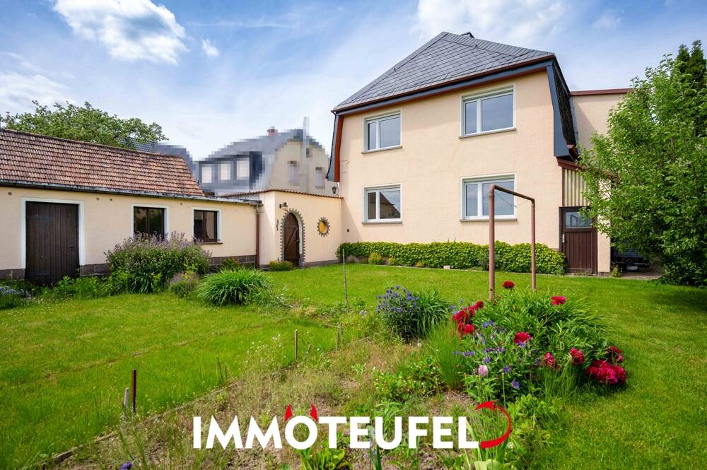Thumbnail-Viel Platz für die ganze Familie - Haus mit Potential, Garage & Nebengebäuden in Burgstädt