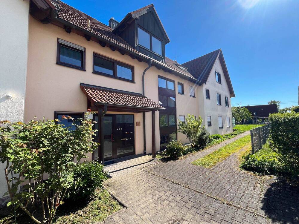 Thumbnail-Zuhause im Grünen - 3,5 Zimmer mit Balkon und Erholungswiese