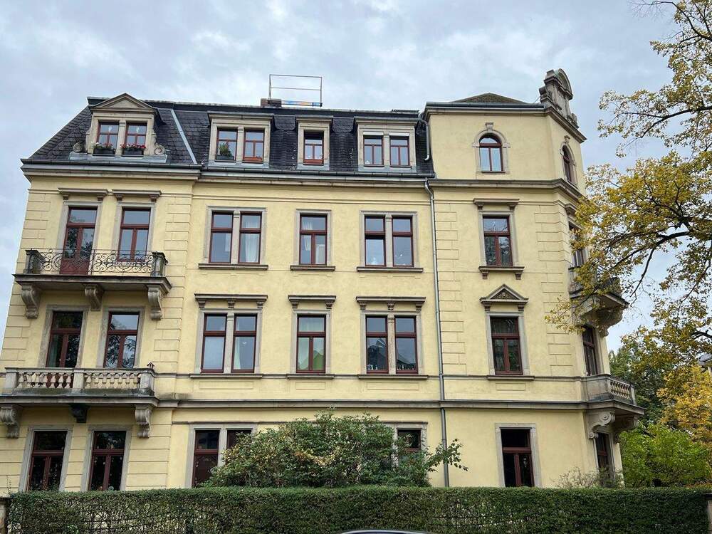 Hausansicht Strassenseite
