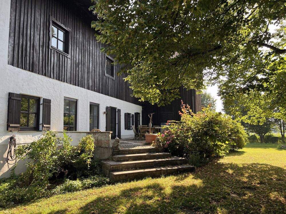 Thumbnail-Bauernhaus in Bayern - modernisiert, großzügig & vielseitig