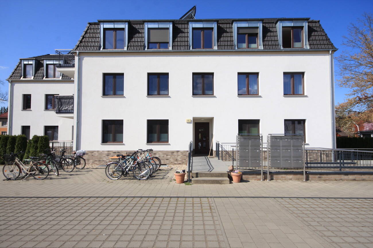 Thumbnail-Exklusive 3-Zimmer-Dachgeschosswohnung mit Balkon u. Fahrstuhl in Finkenkruger Toplage