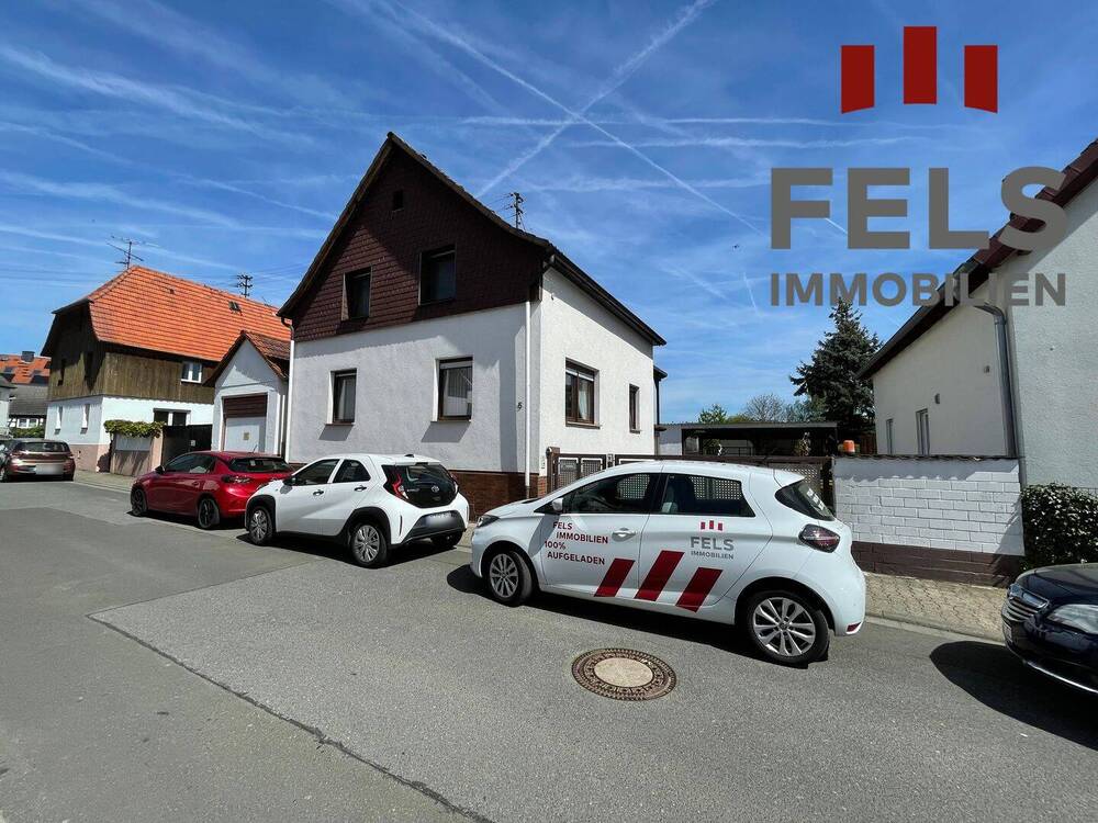 Thumbnail-Freistehendes EFH mit Nebengebäude, weiteren Bebauungsmöglichkeiten und riesiger Wiese in Dreieich-Offenthal