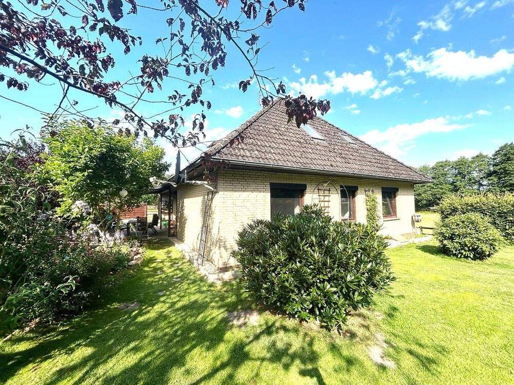 Thumbnail-Volksbank Immobilien: Bungalow mit ausgebautem Dachgeschoss - Provisionsfrei