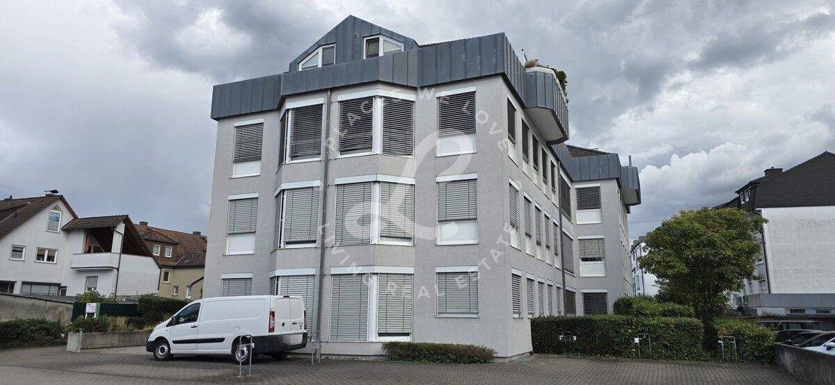 Thumbnail-Hochwertige Büro- Praxisfläche mit Stellplätzen als Ihre neue Visitenkarte