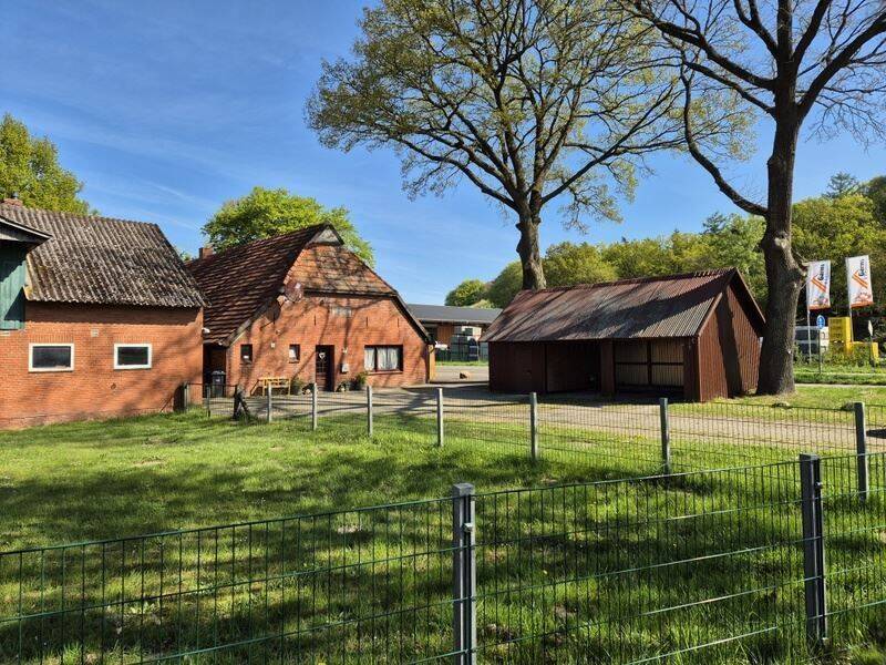 Thumbnail-Achtung Tierhalter! Resthof, mit Nebengebäude, mit 6055 m² Hof & Weideland!