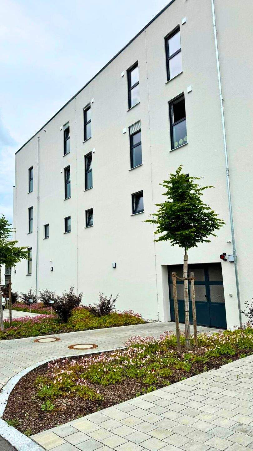 Thumbnail-Eigentumswohnungen in 93133 Burglengenfeld, teilmöbliert mit Südwest-Terrasse und privatem Garten