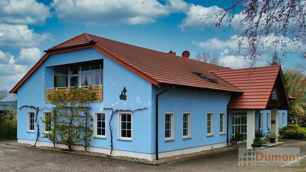 Thumbnail-Vielseitig nutzbare Gewerbefläche in Bad Lauchstädt - ideal für Praxis, Büro oder Dienstleistung.
