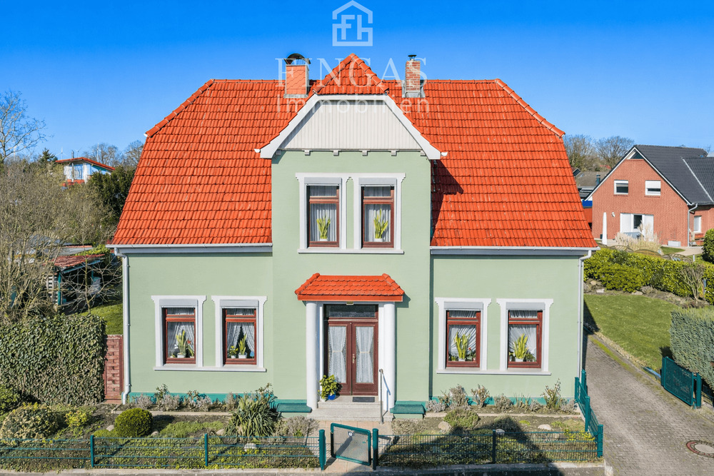Thumbnail-***Repräsentatives Einfamilienhaus in zentraler Lage von Osterholz-Scharmbeck***