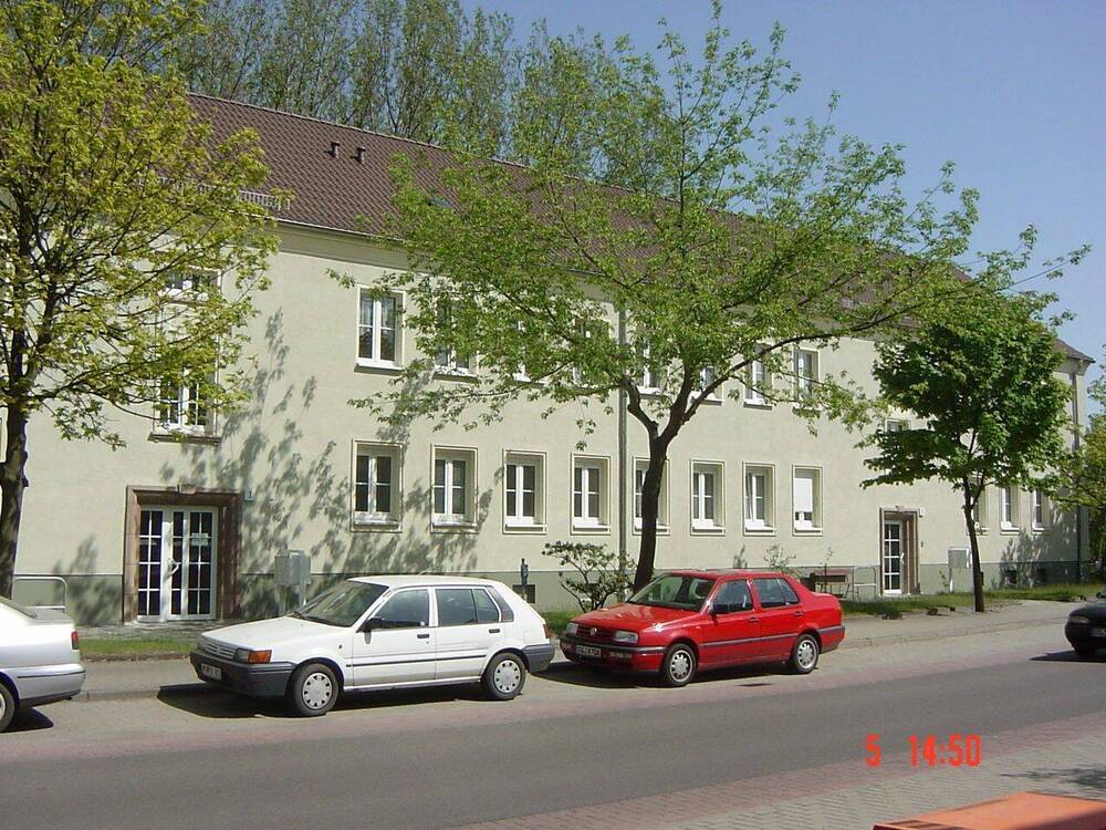 Thumbnail-Zwei Räume, tausend Möglichkeiten - frisch renoviert und bereit für Ihr neues Zuhause.