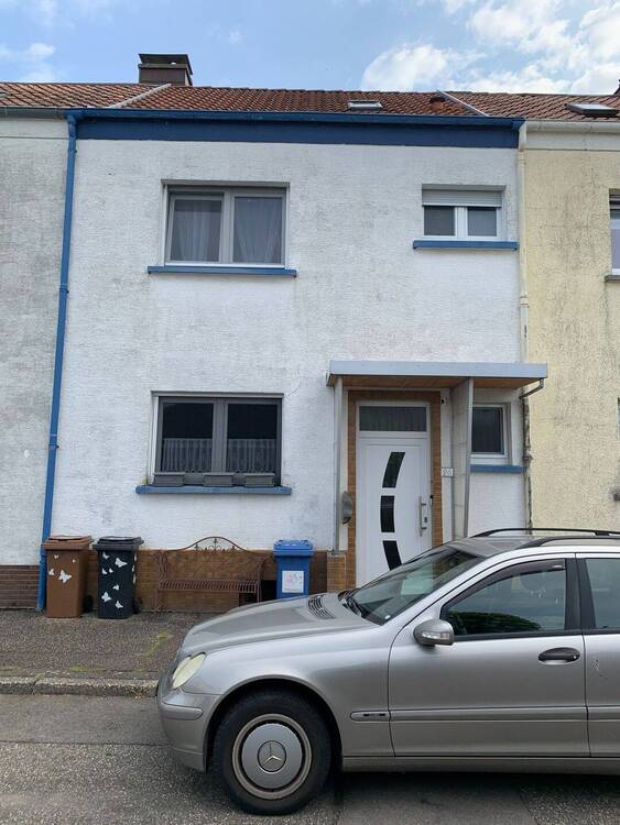 Thumbnail-RESERVIERT !!! Reihenmittelhaus in Pirmasens ( Schachen )