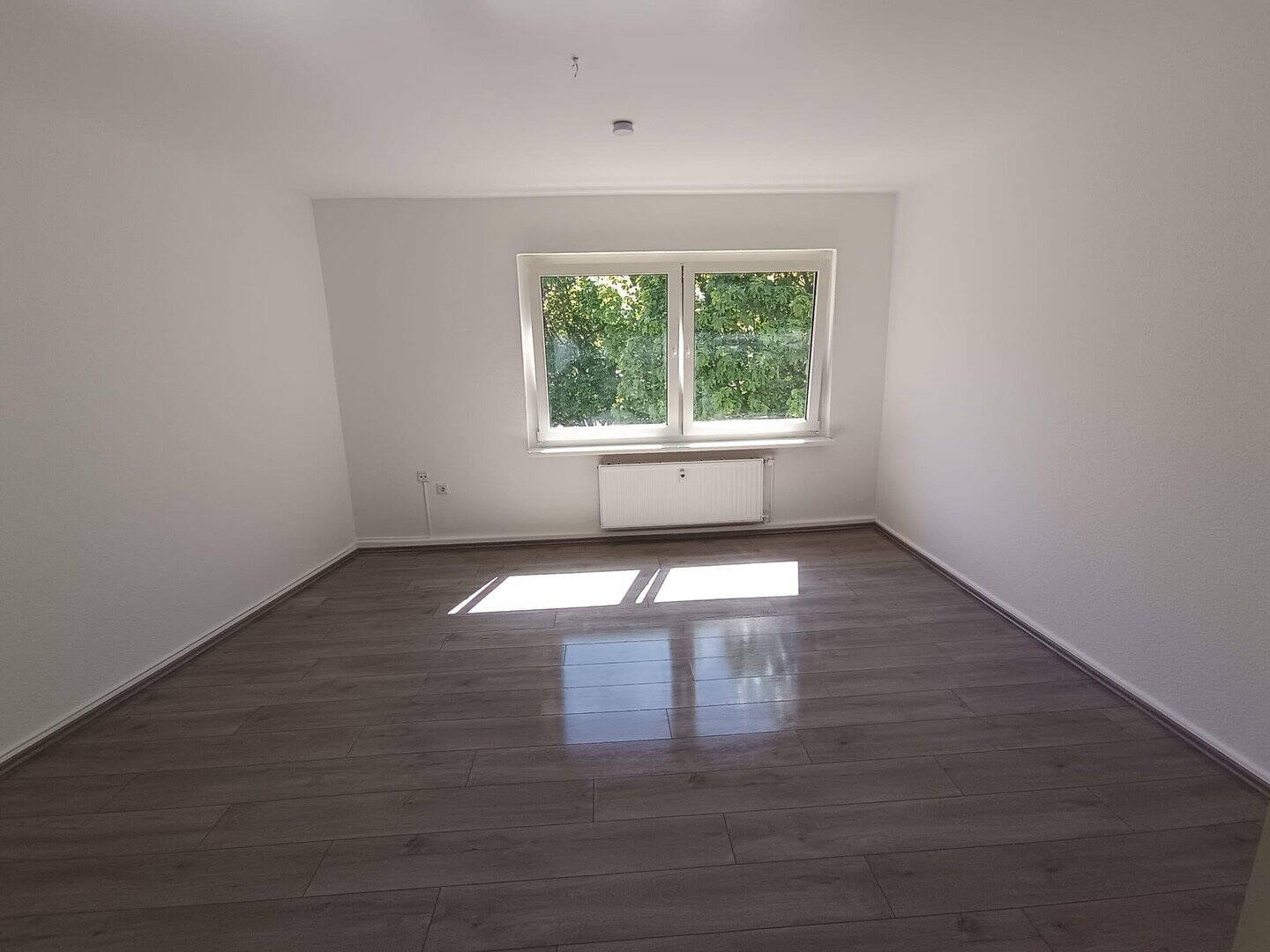 Thumbnail-Renovierte, moderne 2-Zimmer Wohnung