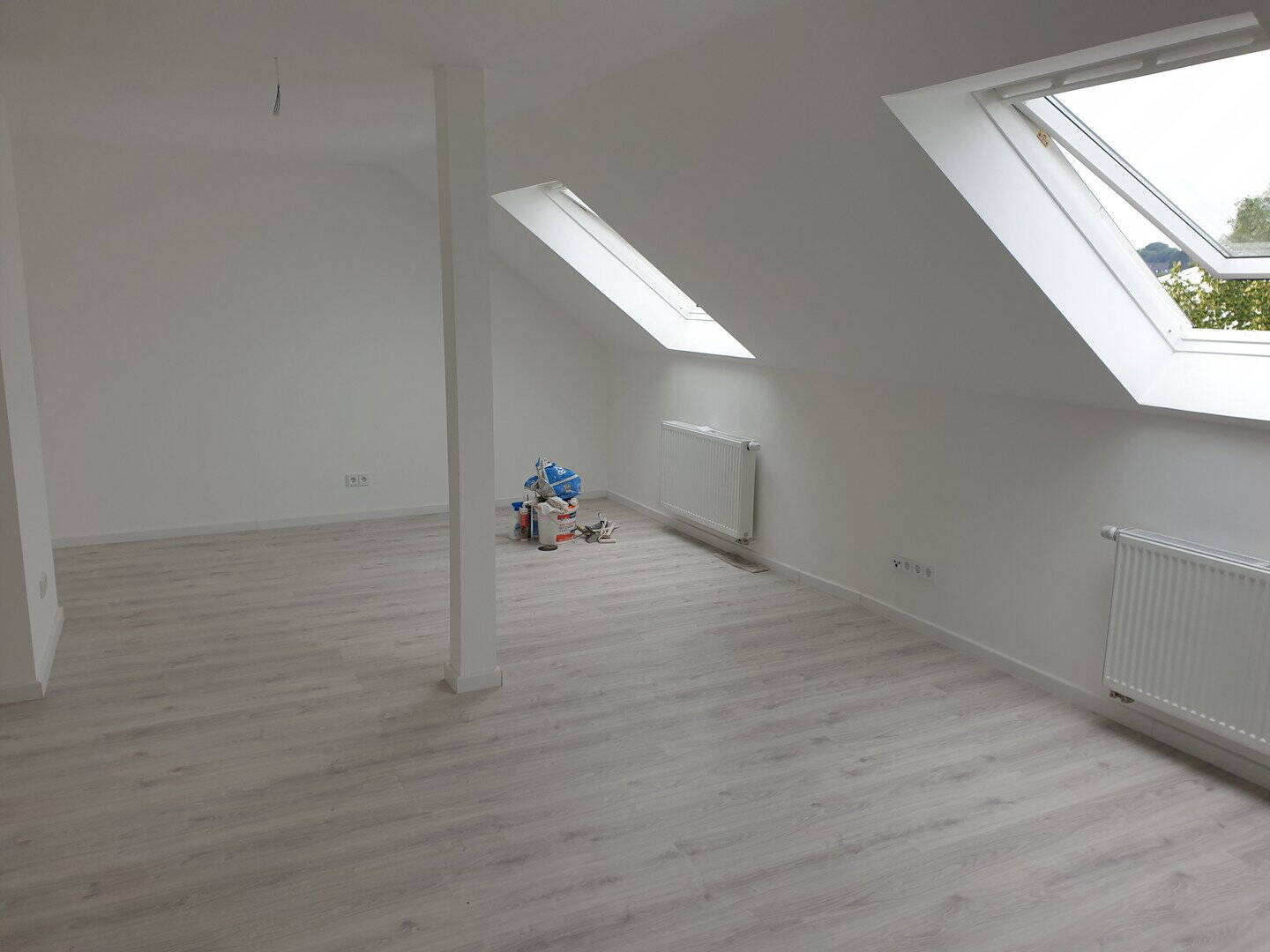 Thumbnail-NÄHE BAHNHOFKAUFLAND,70 m2 DACHGESCHOSS WOHNUNG ZU VERMIETEN,SOFORT FREI