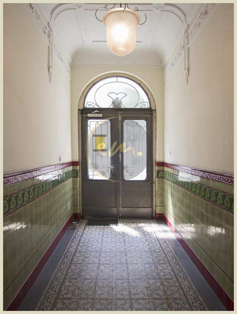 Thumbnail-Nähe Mediaspree: Helle und moderne 2-Zimmer-Altbauwohnung mit Westbalkon (Berlin-Friedrichshain)