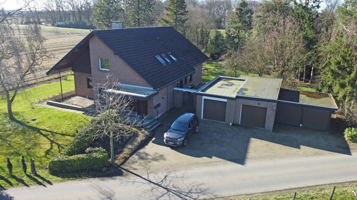 Thumbnail-Idyllisches Zweifamilienhaus in Wesel-Lackhausen - Wohnen zwischen Natur und Ortskern!