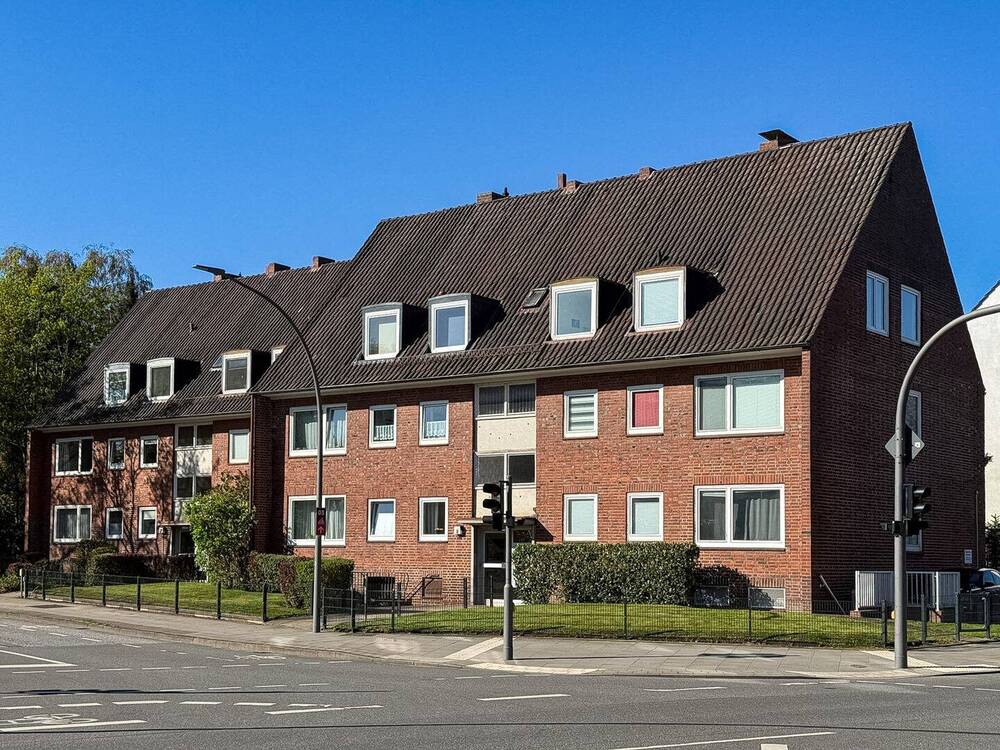 Thumbnail-Grundstück mit zwei Mehrfamilienhäusern bei Niendorf Markt