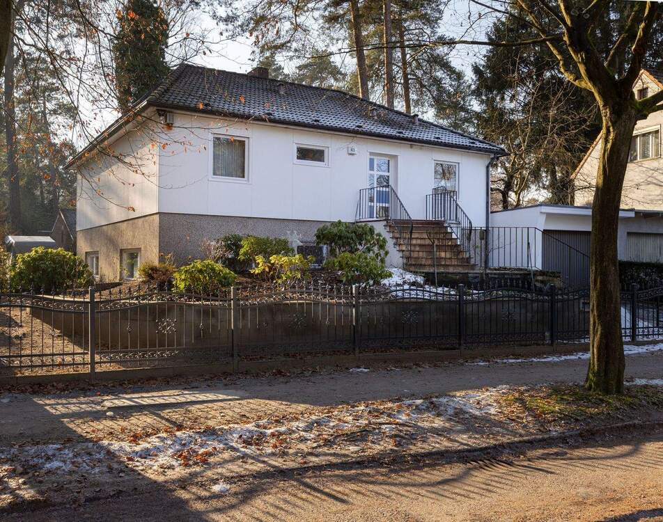 Thumbnail-Einfamilienhaus mit Einliegerwohnung in Frohnau