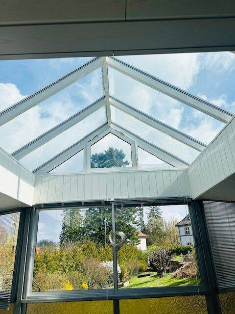 Thumbnail-Große Eigentumswohnung mit Garten und Garage