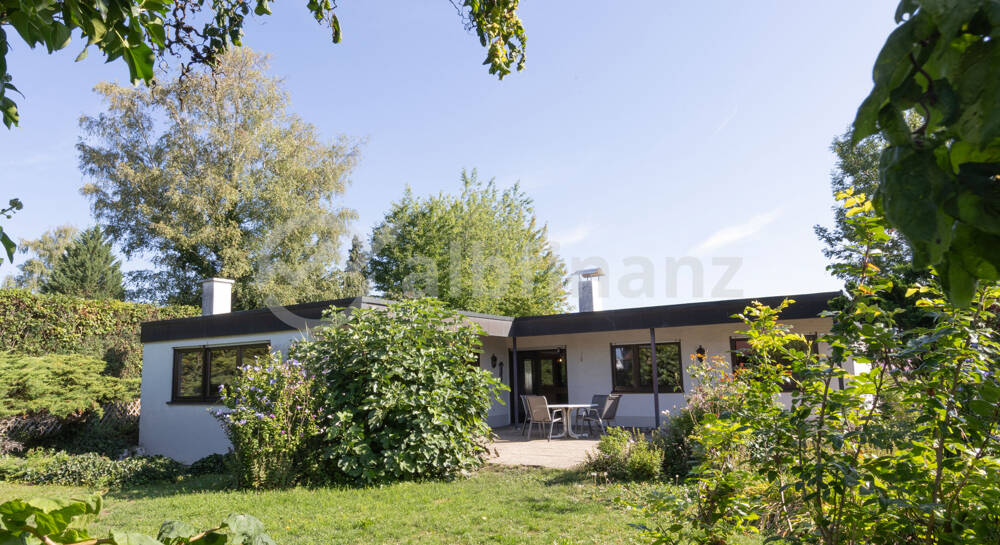 Thumbnail-Großzügiger Bungalow mit Potenzial zum Traumhaus