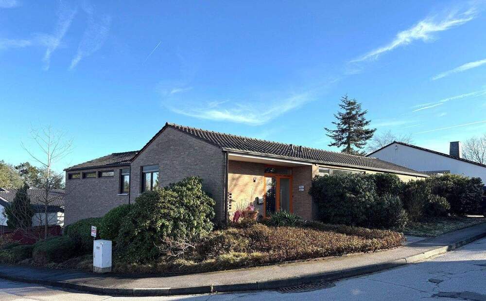 Thumbnail-Einfamilienhaus als Winkelbungalow in AC-Laurensberg