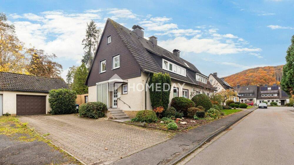 Thumbnail-Gepflegte Doppelhaushälfte mit großem Grundstück und vielseitigem Potenzial