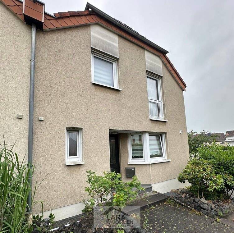 Thumbnail-Platz für die ganze Familie - Charmantes Reihenendhaus in ruhiger Lage mit Garten und Garage in Bielefeld-Brackwede