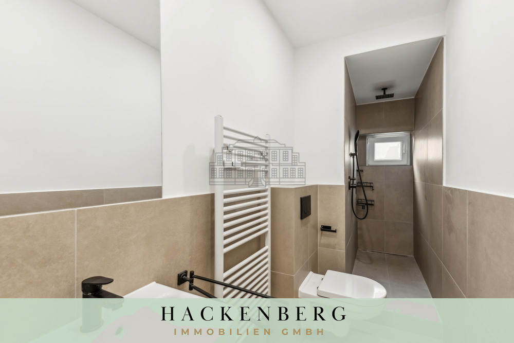 Bad mit Regendusche