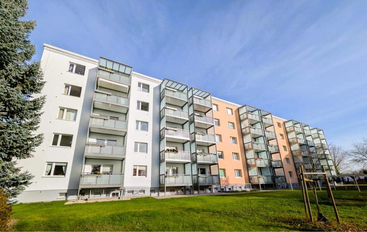 Thumbnail-Top renovierte 4-Raum-Wohnung mit neuem Balkon