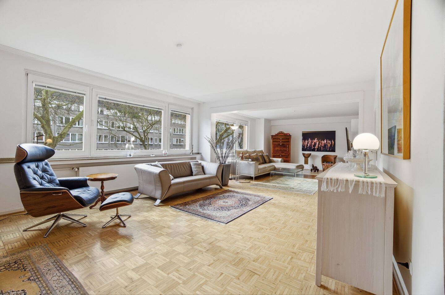 Thumbnail-Gepflegte Urbanität in bester Lage am Zoopark: 5-Zi.-Whg., 2 Bäder, großer Balkon, Aufzug