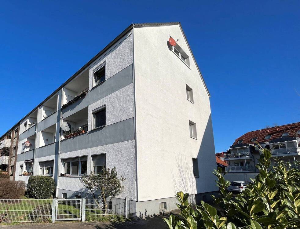 Thumbnail-Voll vermietetes 10-Familienhaus mit 7 Garagen