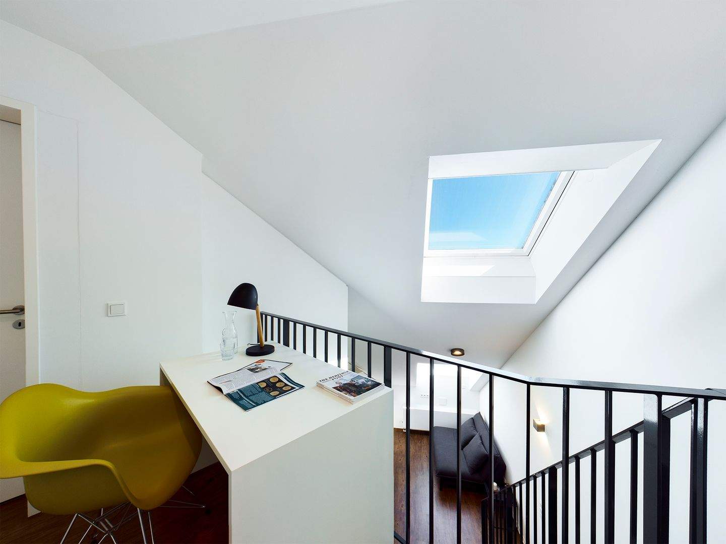 Thumbnail-DIE ZIMMEREI | Möblierte zweistöckige Wohnung für Young Professionals und Expats | XL Bude