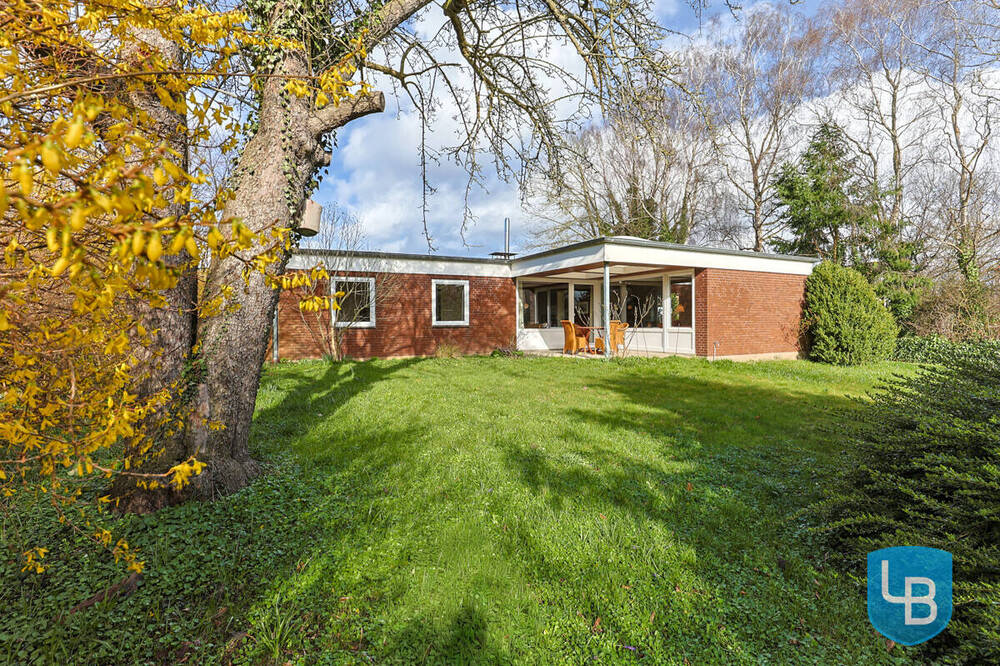 Thumbnail-Gepflegter Bungalow in ruhiger Lage von Heikendorf - Privatsphäre und Wohnkomfort auf einer Ebene