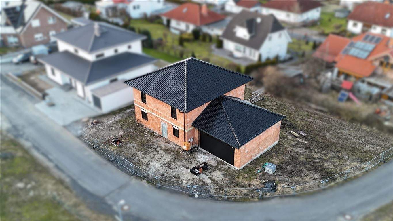 Thumbnail-Attraktives Neubauhaus mit viel Gestaltungsspielraum, Doppelgarage und großem Grundstück