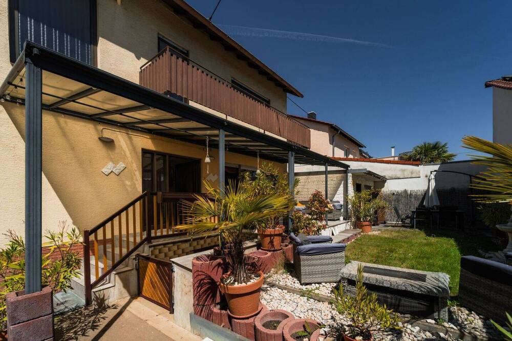 Thumbnail-Zwei Wohneinheiten unter einem Dach - Familienfreundliches Haus mit großem Hof und Garten