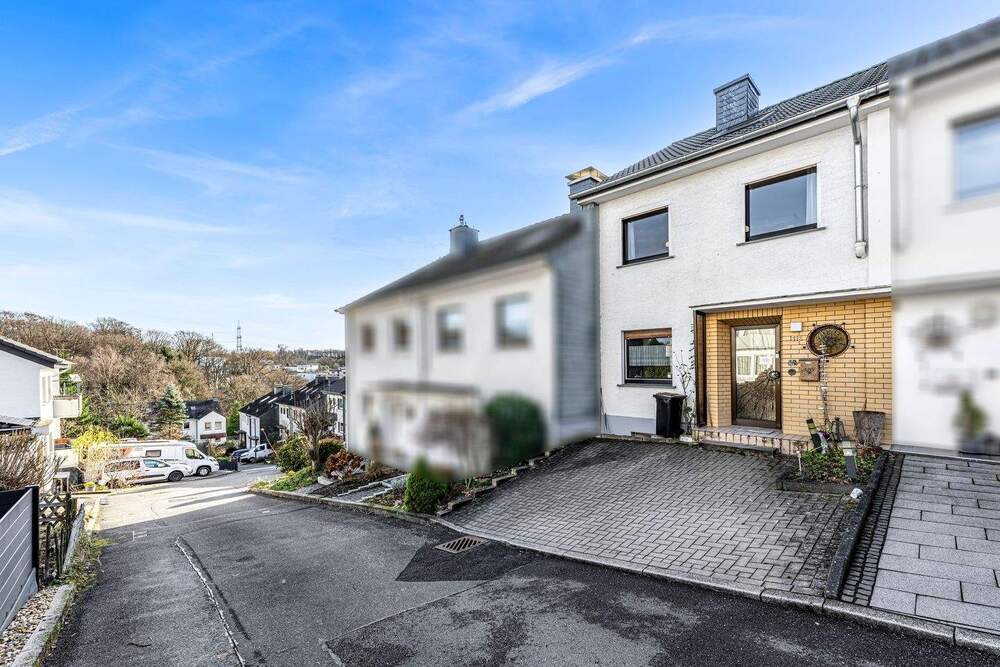 Thumbnail-Reihenmittelhaus mit Sonnengarten im beliebten Ronsdorf