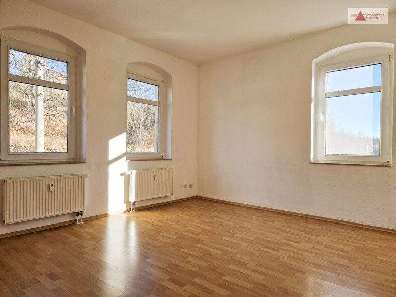 Thumbnail-Zentral gelegene 2-Raum-Wohnung mit Balkon in Rabenau