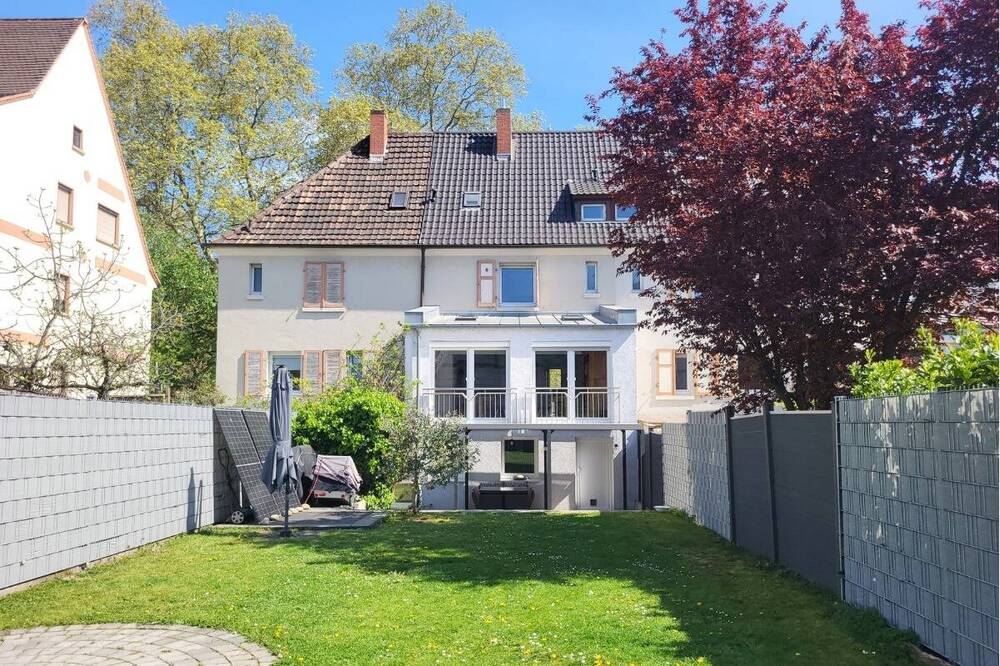 Thumbnail-Einziehen und Wohlfühlen - saniertes Einfamilienhaus mit schönem Sonnengarten