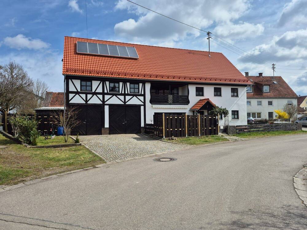 Thumbnail-Bezauberndes EFH mit Solarthermie in Oberroth