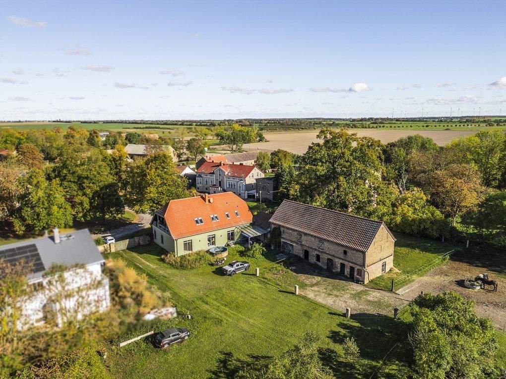 Thumbnail-*SEHNSUCHT* Lebenslust + Spirit - Familie mit Pferd! Landhaus mit 2 WE (tlw. vermietet) + Scheune