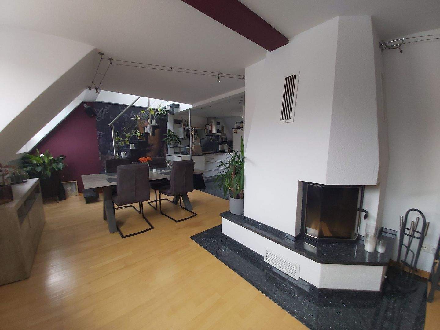 Thumbnail-Exklusive 2 - Zimmer - Dachgeschosswohnung in Stuttgart - Münster