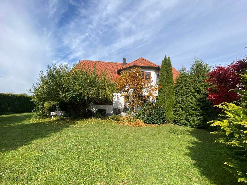 Thumbnail-Dein Traum - Dein Glück - Dein Zuhause ◆ Geräumiges Zweifamilienhaus in naturnaher Umgebung in Fellheim - flexibel nutzbar