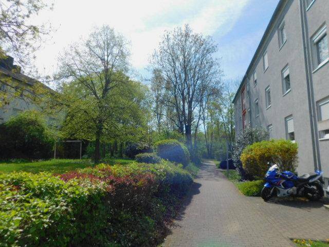 Thumbnail-Trier Heiligkreuz - 3 Zimmer Whg. Kü.Bad Loggia- im Hochparterre in MFH