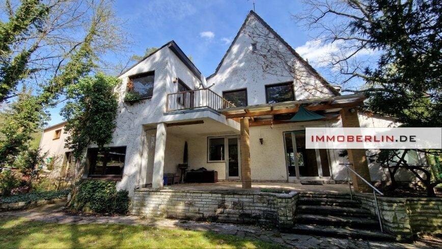 Thumbnail-IMMOBERLIN:DE - Sehr attraktives Ein-Zweifamilienhaus in exquisiter Lage zwischen Wald und Havel