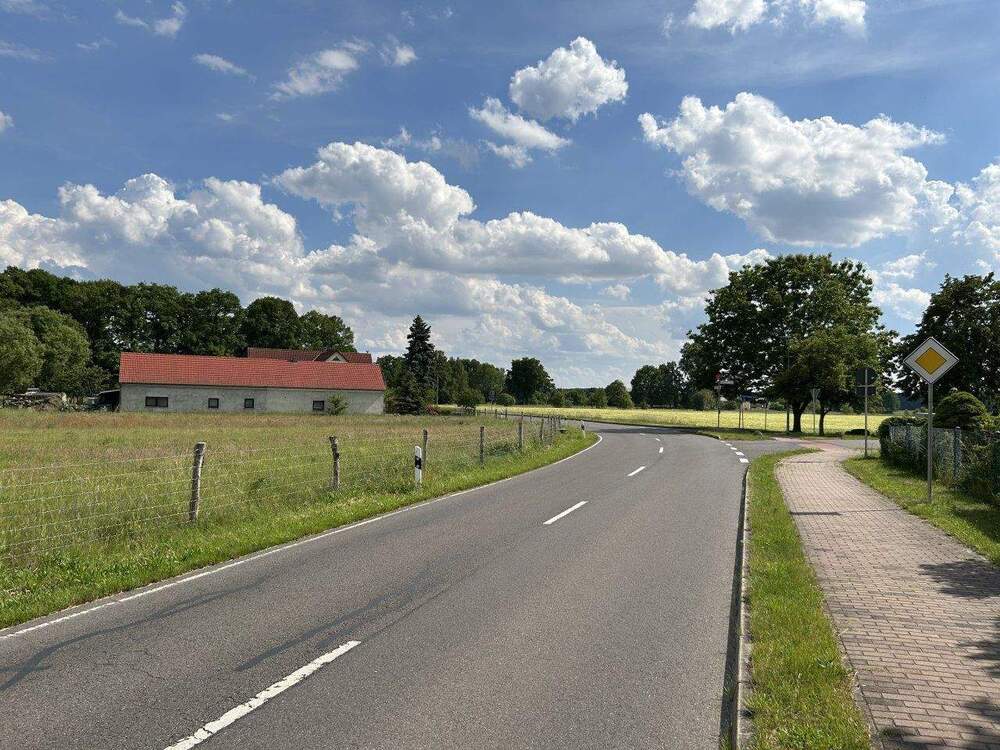 Thumbnail-Grundstück in idyllischer Lage der Niederlausitz in Brandenburg nahe sächs. Grenze-tlw. B-Planbereich ´Wohnbebauung Alte Brauerei´-provisionsfrei