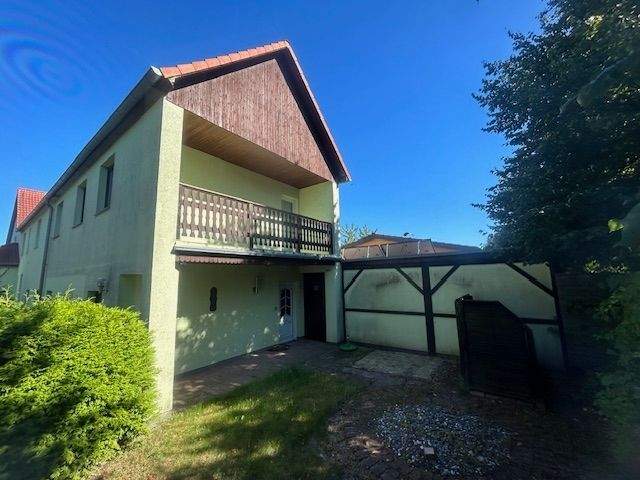 Thumbnail-Teilmodernisiertes interessantes Wohneigentum in Samtens auf der Insel Rügen zu verkaufen