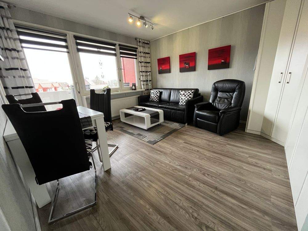 Thumbnail-NEUER PREIS - Zur Ferienvermietung! Erstklassig modernisiert - mit Schwimmbad im Haus