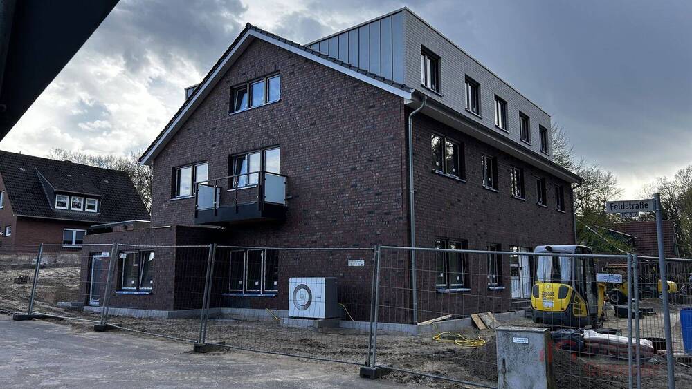 Thumbnail-IMMOBILIEN GUMNIOR präsentiert: Erstbezug - 3-Zimmer-Wohnung mit Balkon