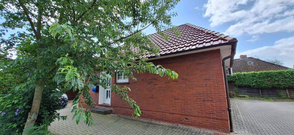 Thumbnail-Bungalow in Leer! Wohnen in ruhiger Lage, dennoch zentral
