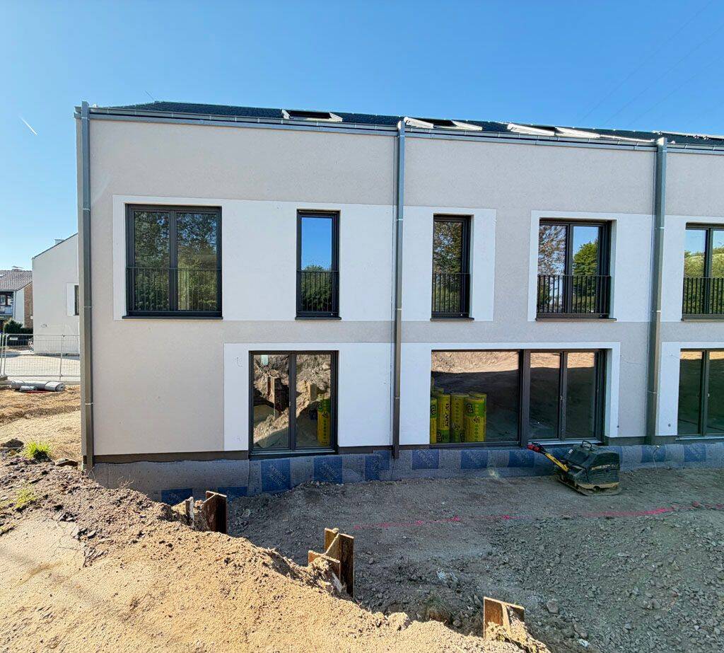 Thumbnail-NEUBAU . GKS Rodehof . Energie-Effizienzhaus . 5 Zimmer ca. 165 m² Wfl. . sonniger Gartenanteil .