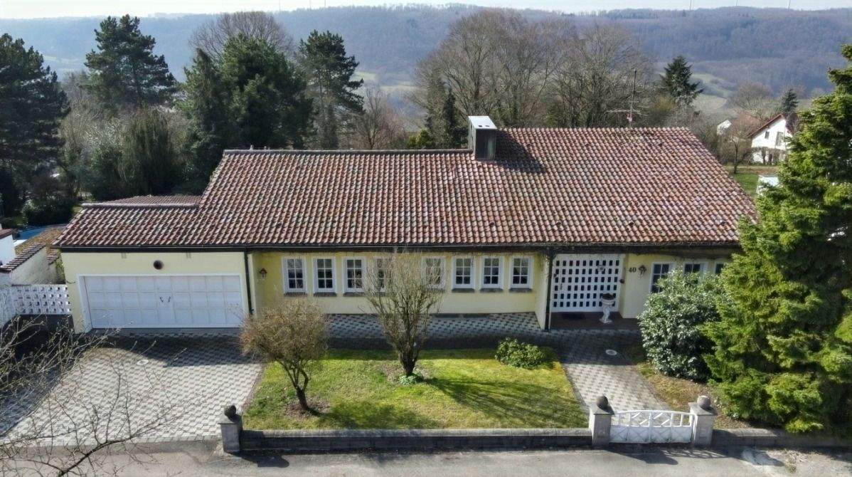 Thumbnail-Das Haus der Extraklasse in Langenburg - zeitlose Architektur in Bestlage